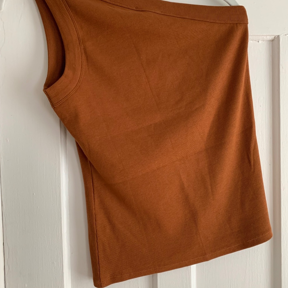 One-Shoulder Ribbed Tank Top - Brown - Picture 5 of 6